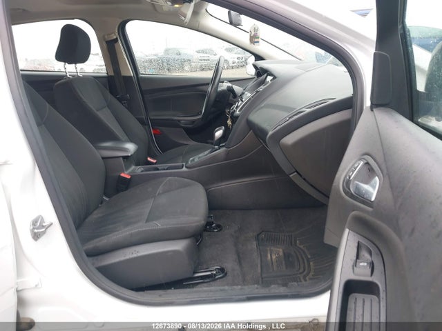 Ford FOCUS SEL 2017 1FADP3M28HL220478 Image 5