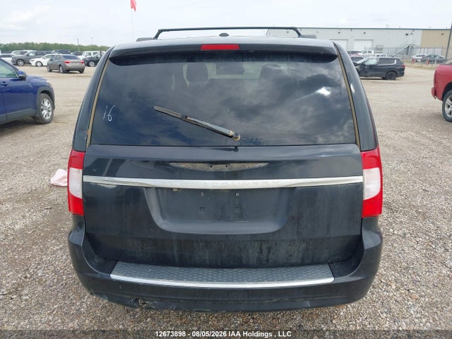 2011 Chrysler Town & Country Touring W/leather მანქანა იყიდება აუქციონზე, vin: 2A4RR8DG5BR625368, აუქციონის ნომერი: 12673898
