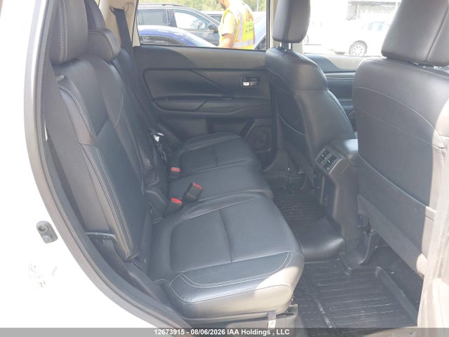JA4AZ2A30LJ600119 Mitsubishi Outlander Es/ex/ex-l
