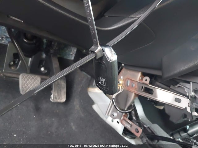 Продажа на аукционе авто 2018 Honda Accord Lx, vin: 1HGCV1E18JA804811, номер лота: 12673917