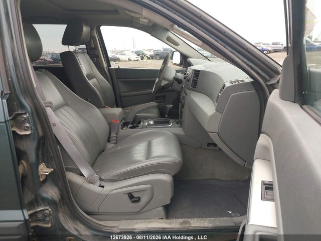 Продажа на аукционе авто 2005 Jeep Grand Cherokee Laredo/columbia/freedom, vin: 1J4HR48N65C517240, номер лота: 12673926