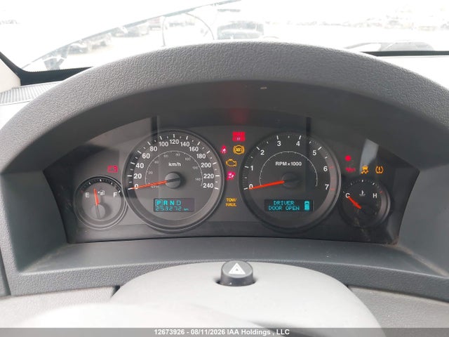 Продажа на аукционе авто 2005 Jeep Grand Cherokee Laredo/columbia/freedom, vin: 1J4HR48N65C517240, номер лота: 12673926