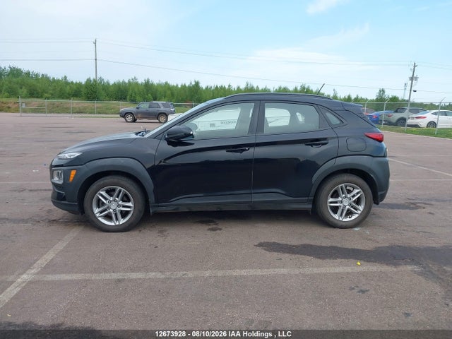 12673928 :رقم المزاد ، KM8K12AA1LU421663 vin ، 2020 Hyundai Kona Se مزاد بيع