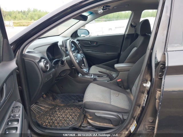 12673928 :رقم المزاد ، KM8K12AA1LU421663 vin ، 2020 Hyundai Kona Se مزاد بيع
