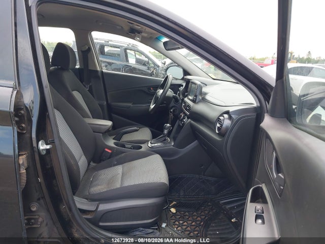 12673928 :رقم المزاد ، KM8K12AA1LU421663 vin ، 2020 Hyundai Kona Se مزاد بيع
