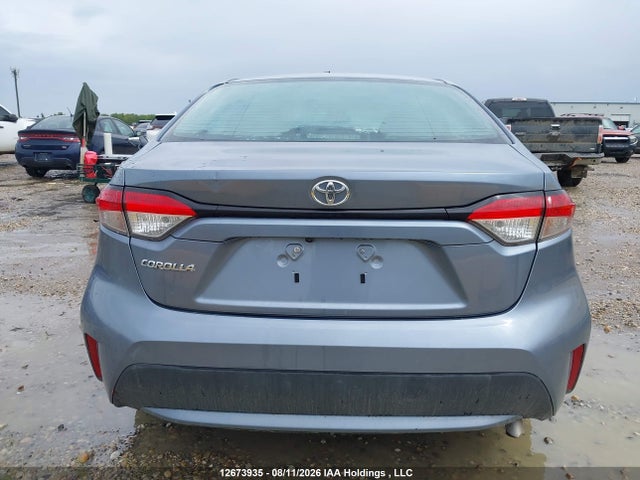 12673935 :رقم المزاد ، 5YFBPMBE4MP240815 vin ، 2021 Toyota Corolla L مزاد بيع