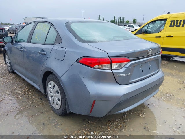 12673935 :رقم المزاد ، 5YFBPMBE4MP240815 vin ، 2021 Toyota Corolla L مزاد بيع