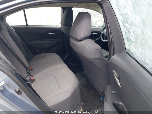 12673935 :رقم المزاد ، 5YFBPMBE4MP240815 vin ، 2021 Toyota Corolla L مزاد بيع