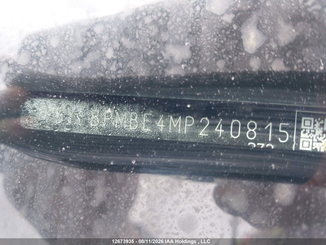 12673935 :رقم المزاد ، 5YFBPMBE4MP240815 vin ، 2021 Toyota Corolla L مزاد بيع