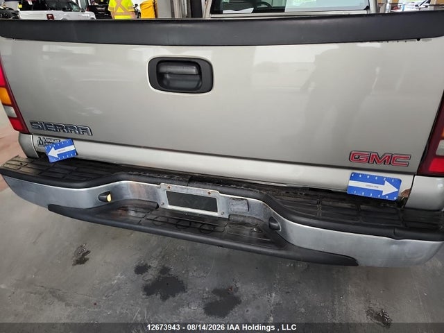 Продажа на аукционе авто 2002 Gmc New Sierra C1500, vin: 1GTEC14W22Z315835, номер лота: 12673943