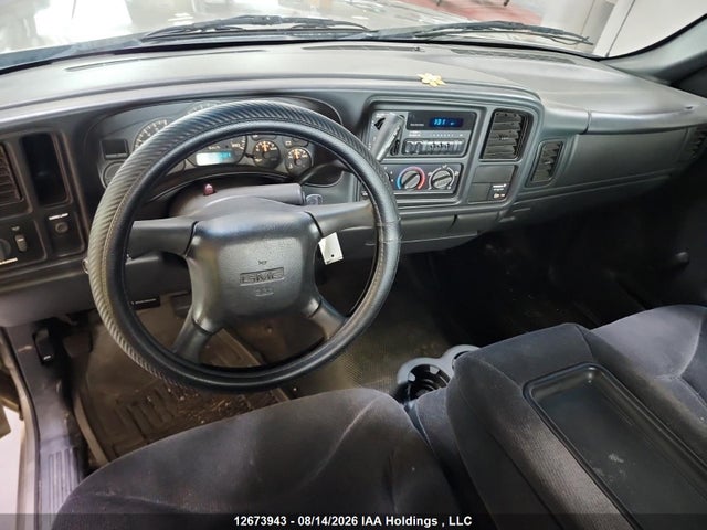 Продажа на аукционе авто 2002 Gmc New Sierra C1500, vin: 1GTEC14W22Z315835, номер лота: 12673943