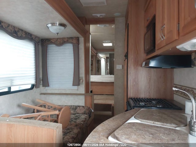 2008 Kzrv Trailer Durango 5th Wheel მანქანა იყიდება აუქციონზე, vin: 4EZFD282187016371, აუქციონის ნომერი: 12673954