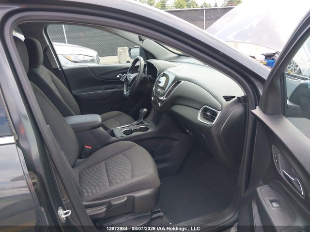 2018 Chevrolet Equinox Lt მანქანა იყიდება აუქციონზე, vin: 2GNAXTEXXJ6136739, აუქციონის ნომერი: 12673984