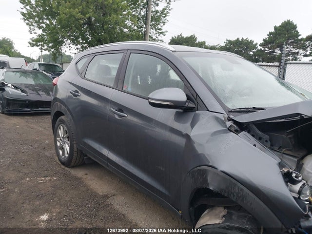 KM8J3CA43JU758774 Hyundai Tucson Limited/sport And Eco/se