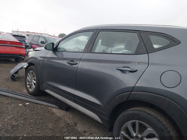 KM8J3CA43JU758774 Hyundai Tucson Limited/sport And Eco/se