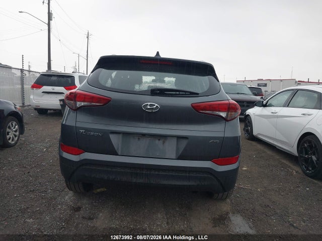 KM8J3CA43JU758774 Hyundai Tucson Limited/sport And Eco/se