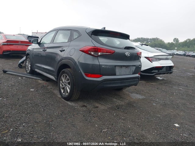 KM8J3CA43JU758774 Hyundai Tucson Limited/sport And Eco/se
