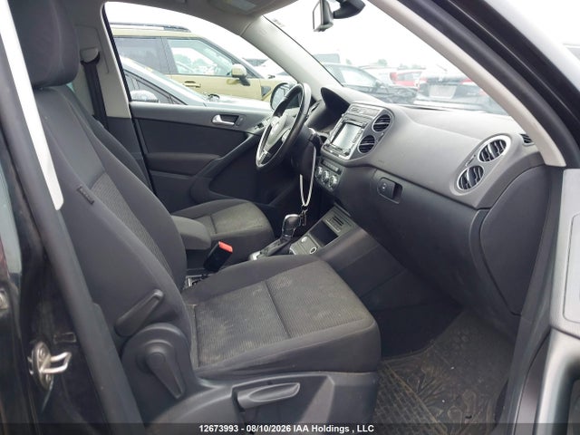 Продаж на аукціоні авто 2015 Volkswagen Tiguan Comfortline/highline/special Edition/trendline, vin: WVGJV7AX2FW107546, номер лоту: 12673993