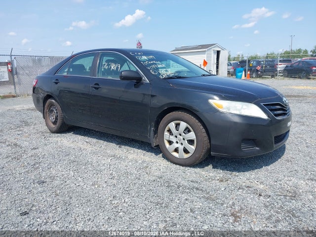 12674019 :رقم المزاد ، 4T1BF3EK3AU099258 vin ، 2010 Toyota Camry Le مزاد بيع