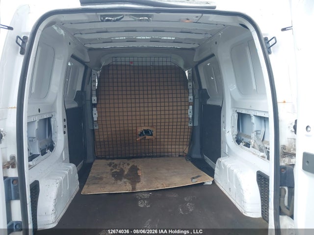 Продажа на аукционе авто 2015 Nissan Nv200 2.5s/2.5sv, vin: 3N6CM0KN3FK690996, номер лота: 12674036