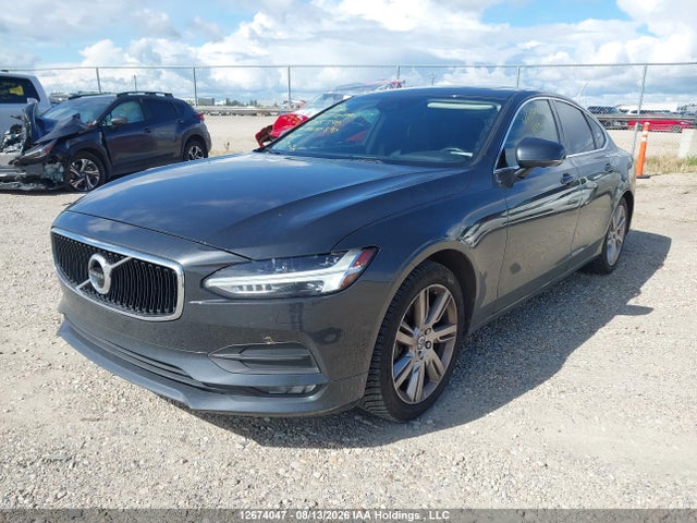 YV1A22MK9H1015540 Volvo S90 T6 Momentum