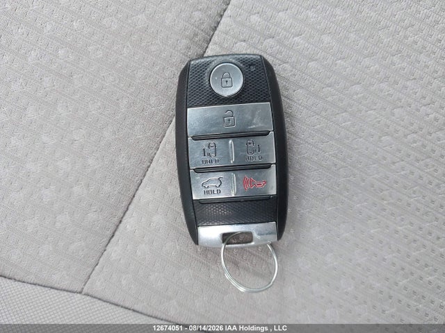 2018 Kia Sedona Lx მანქანა იყიდება აუქციონზე, vin: KNDMB5C1XJ6358380, აუქციონის ნომერი: 12674051