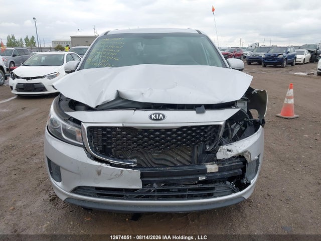 KIA SEDONA LX 2018 KNDMB5C1XJ6358380 Image 13
