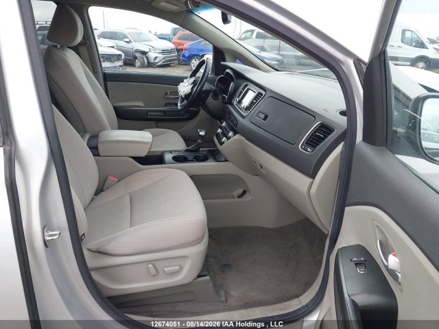 2018 Kia Sedona Lx მანქანა იყიდება აუქციონზე, vin: KNDMB5C1XJ6358380, აუქციონის ნომერი: 12674051