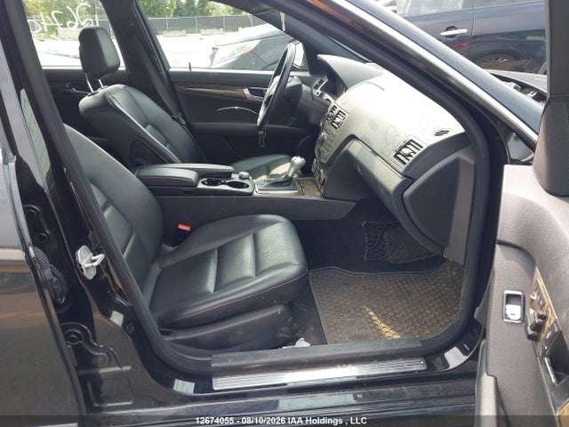 Продажа на аукционе авто 2008 Mercedes-benz C350, vin: WDDGF87X98F167602, номер лота: 12674055