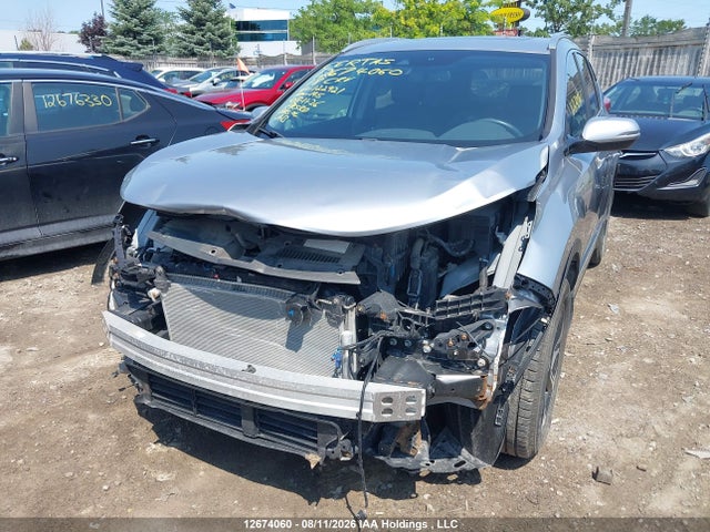 Honda Cr-v Touring 2018 2HKRW2H94JH122921 Image 2