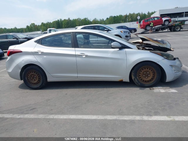 KMHDH4AHXGU622321 Hyundai Elantra Gls