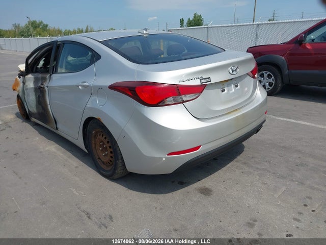 KMHDH4AHXGU622321 Hyundai Elantra Gls