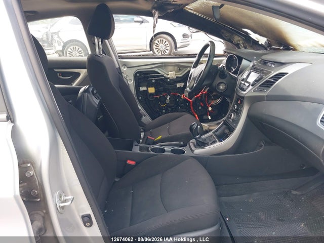 KMHDH4AHXGU622321 Hyundai Elantra Gls