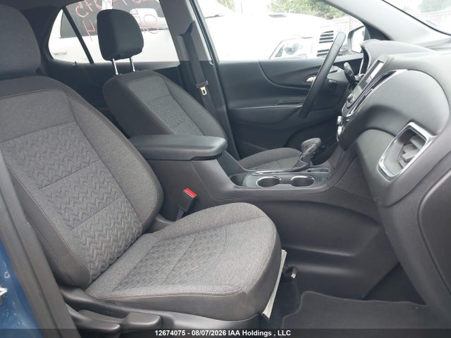 3GNAXUEGXRL294267 Chevrolet EQUINOX LT