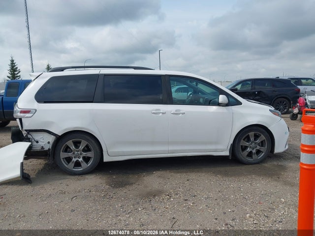 12674078 :رقم المزاد ، 5TDXZ3DC3KS982486 vin ، 2019 Toyota Sienna Se/se Premium مزاد بيع