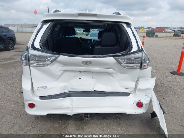 12674078 :رقم المزاد ، 5TDXZ3DC3KS982486 vin ، 2019 Toyota Sienna Se/se Premium مزاد بيع
