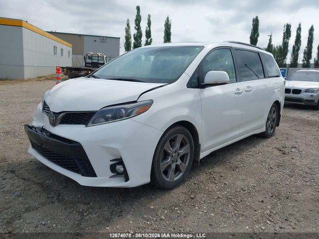 12674078 :رقم المزاد ، 5TDXZ3DC3KS982486 vin ، 2019 Toyota Sienna Se/se Premium مزاد بيع