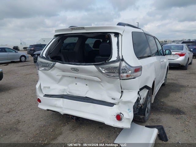 12674078 :رقم المزاد ، 5TDXZ3DC3KS982486 vin ، 2019 Toyota Sienna Se/se Premium مزاد بيع