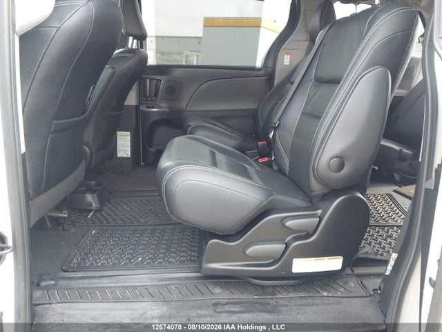 12674078 :رقم المزاد ، 5TDXZ3DC3KS982486 vin ، 2019 Toyota Sienna Se/se Premium مزاد بيع