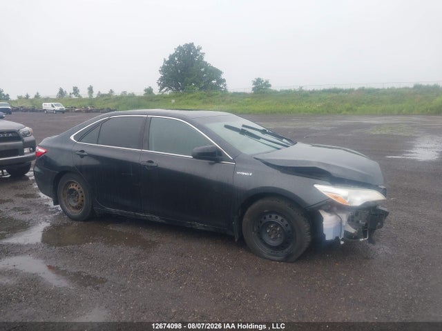 4T1BD1FK2HU222132 Toyota Camry Hybrid Le