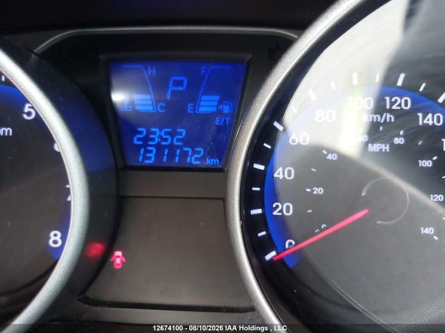 KM8JUCAG4FU038527 Hyundai TUCSON GLS