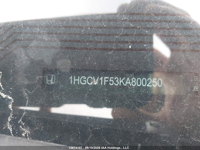 Продажа на аукционе авто 2019 Honda Accord, vin: 1HGCV1F53KA800250, номер лота: 12674107
