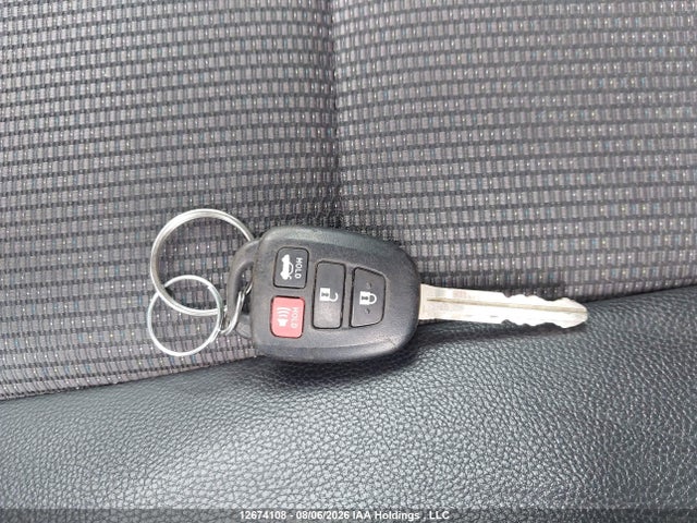 Продажа на аукционе авто 2016 Toyota Corolla S, vin: 2T1BURHE7GC578629, номер лота: 12674108