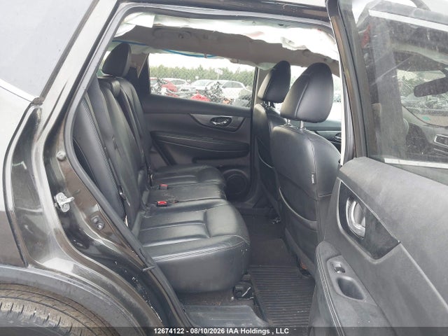 5N1AT2MV5FC818047 Nissan Rogue S/sl/sv