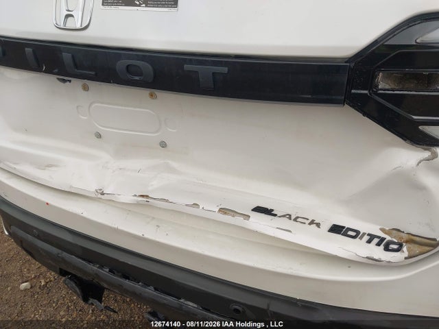 Продажа на аукционе авто 2023 Honda Pilot Elite, vin: 5FNYG1H89PB504332, номер лота: 12674140