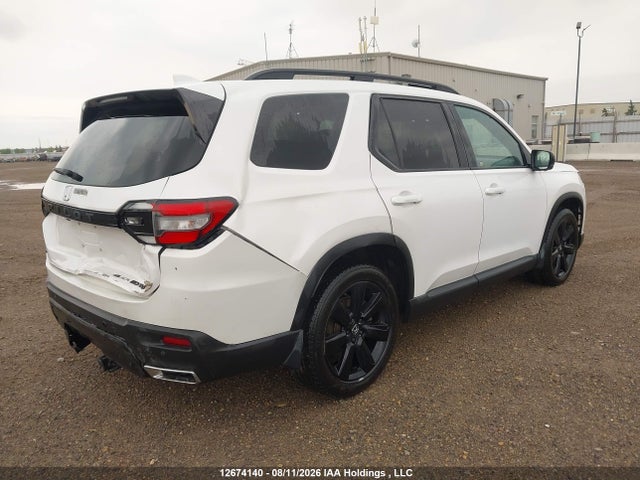 Продажа на аукционе авто 2023 Honda Pilot Elite, vin: 5FNYG1H89PB504332, номер лота: 12674140