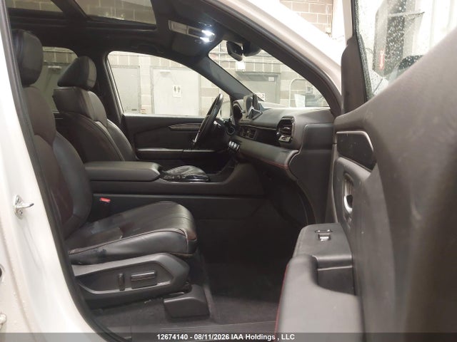 Продажа на аукционе авто 2023 Honda Pilot Elite, vin: 5FNYG1H89PB504332, номер лота: 12674140