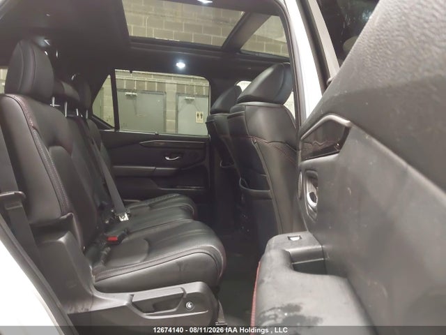 Продажа на аукционе авто 2023 Honda Pilot Elite, vin: 5FNYG1H89PB504332, номер лота: 12674140