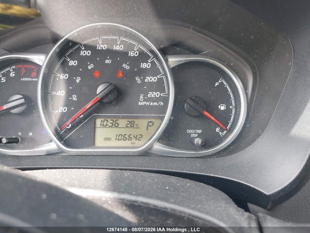 VNKKTUD3XJA099053 Toyota YARIS LE