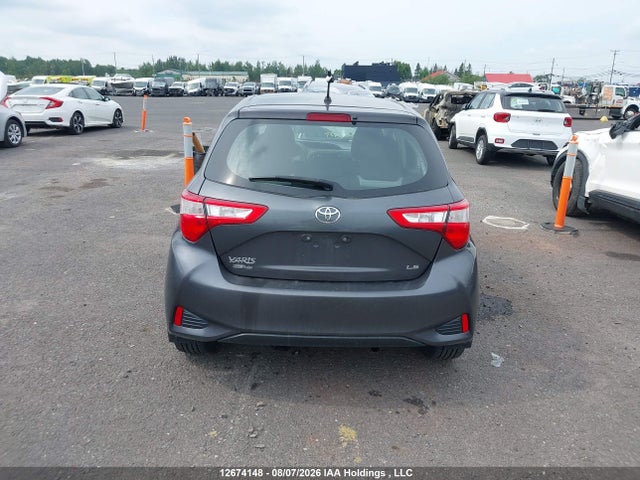 VNKKTUD3XJA099053 Toyota YARIS LE